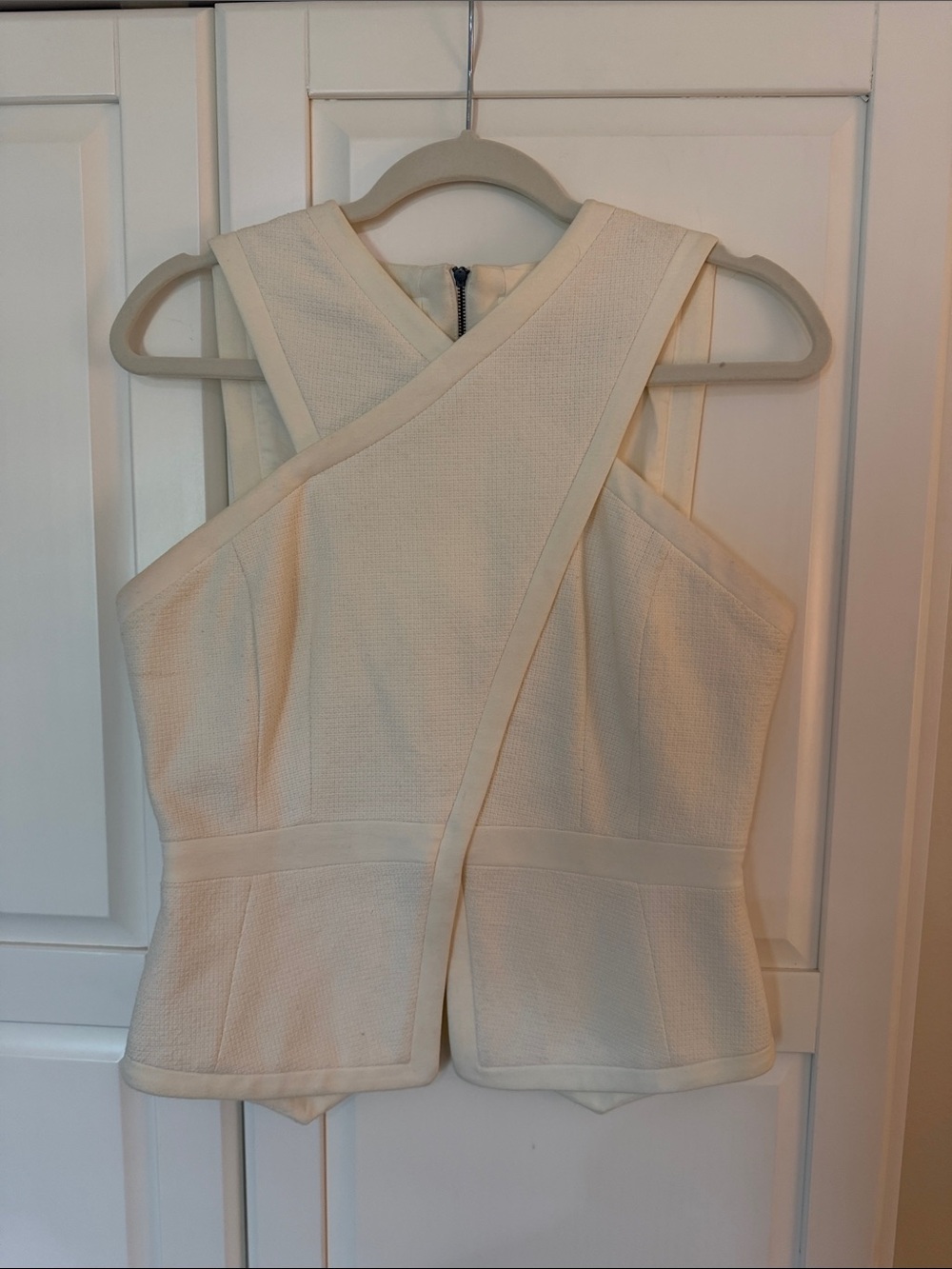 BCBGMaxaria Cream Cross-Front Textured Peplum Top